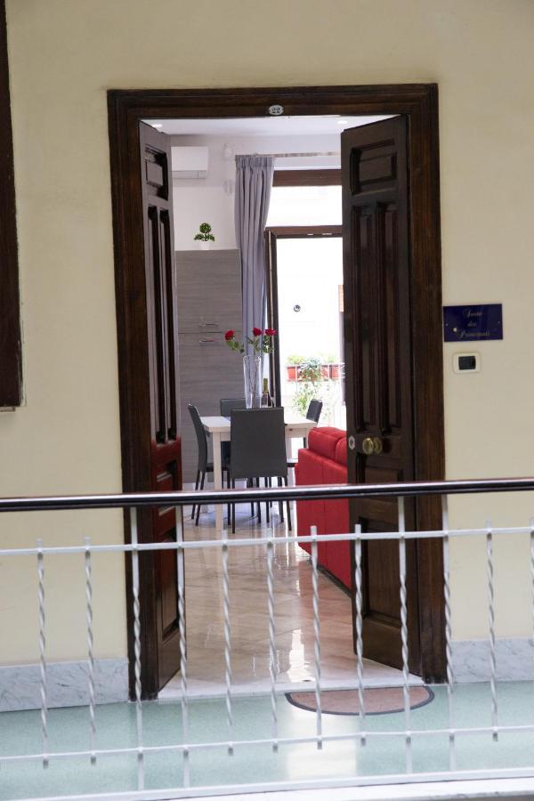 Suite Dei Principati Salerno Kültér fotó