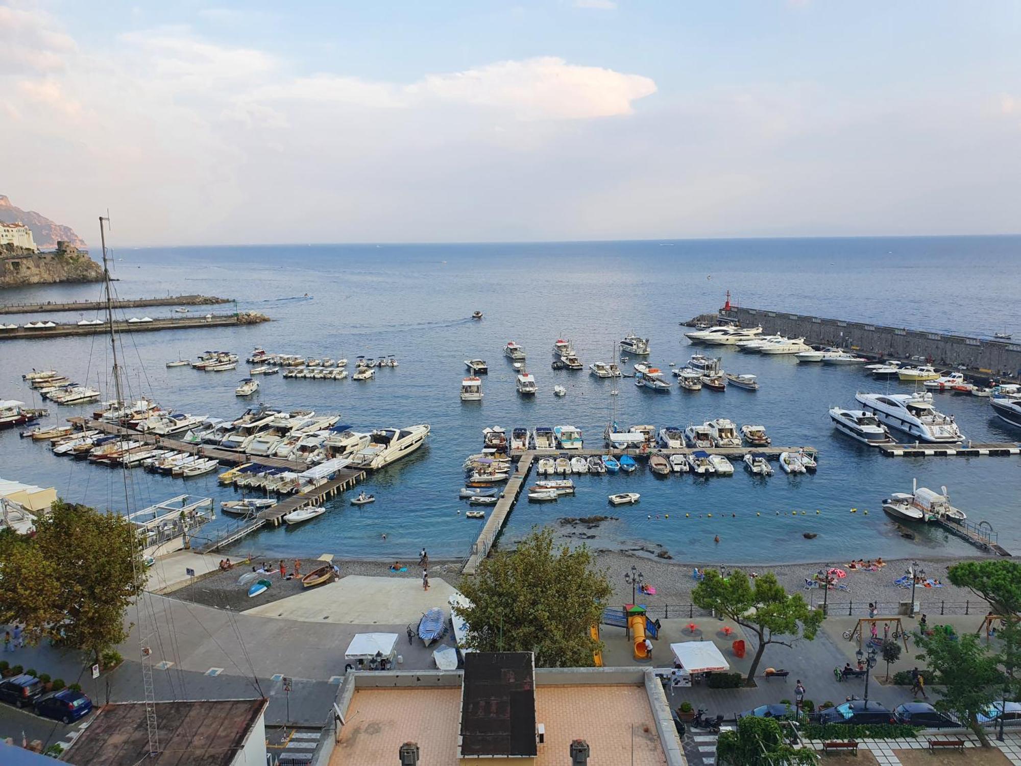 Suite Dei Principati Salerno Kültér fotó